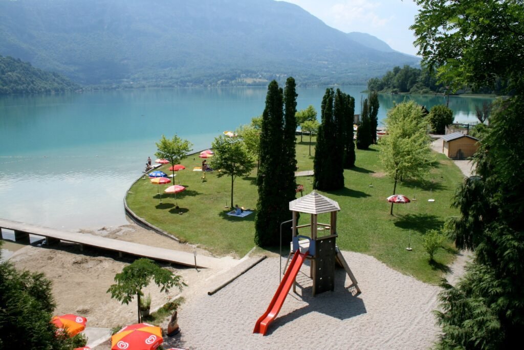 Que faire Lac d'Aiguebelette camping
