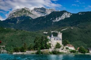 webcam annecy en direct - conditions sur le domaine